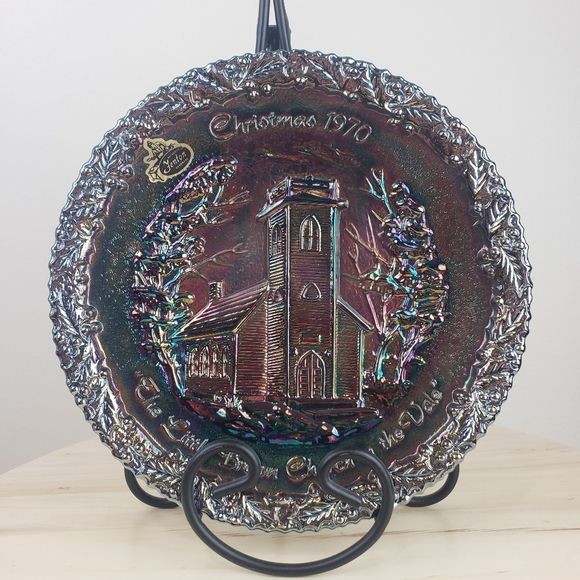 Fenton Iridescent Christmas Plate Deep Red Christmas 1970 Collection Item Retro - Picture 1 of 10
